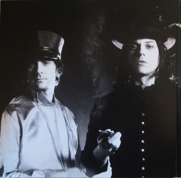 The Dead Weather – Sea Of Cowards