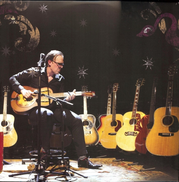 Joe Bonamassa – An Acoustic Evening At The Vienna Opera House